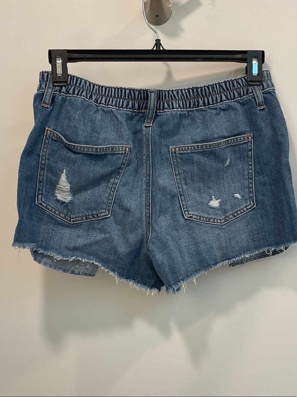 Aerie Daydream Denim Distressed Women’s Shorts - Blue - Picture 3 of 3